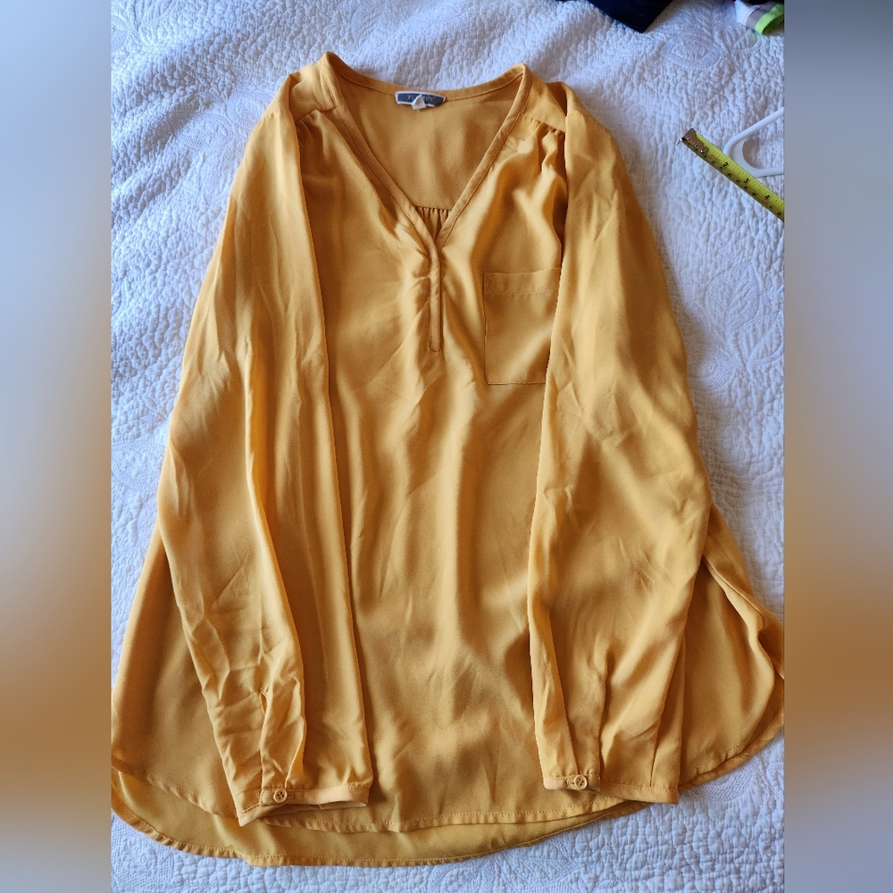 Tunic - Picture 6 of 6